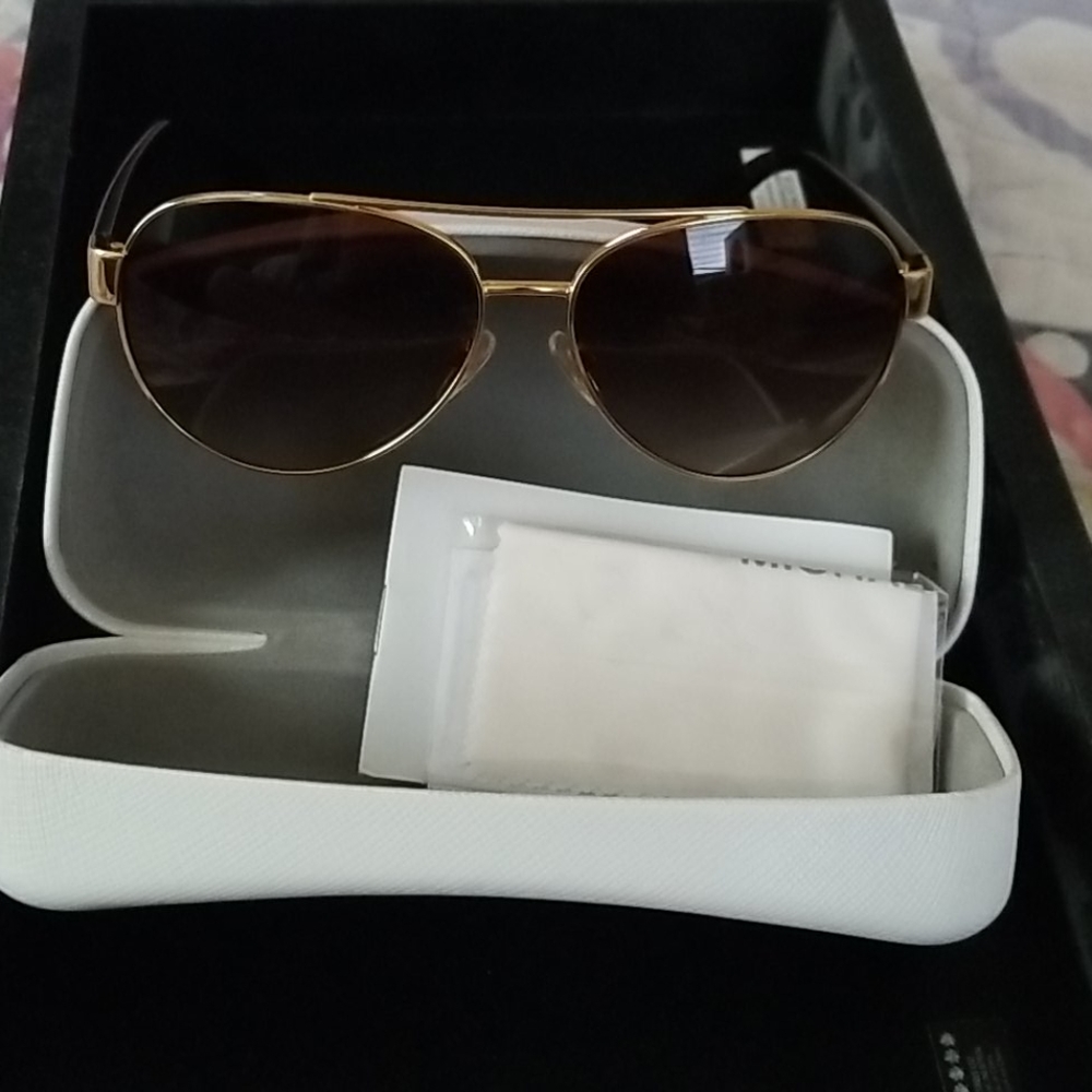 Brand New Michael Kors Aviator Sunglasses - Picture 2 of 8